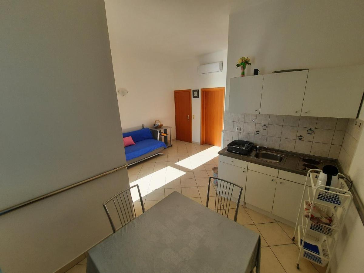 Apartments Rose Локва-Рогозница Экстерьер фото